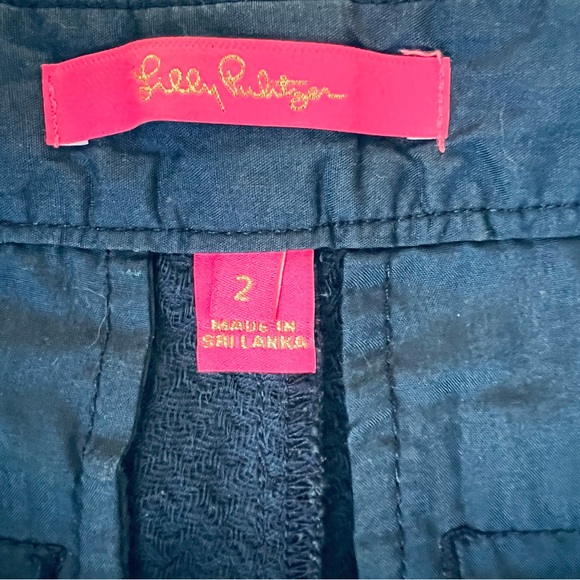 LILLY PULITZER BUTTERCUP SHORT IN TRUE NAVY  Size 2 - Picture 7 of 7
